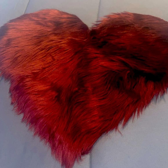 Heart Shaped Rug - Picture 1 of 2